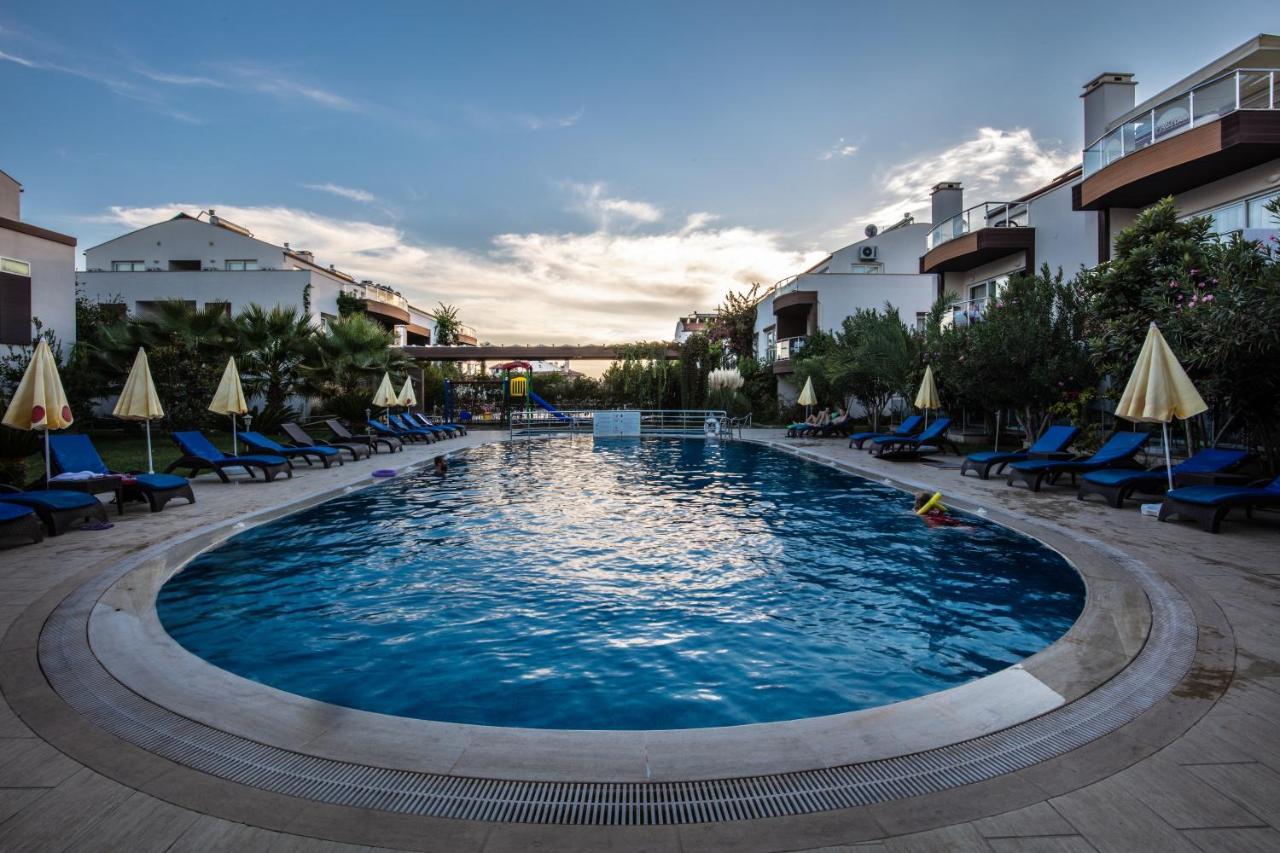 Blue Green Apartment เฟทิเย ภายนอก รูปภาพ
